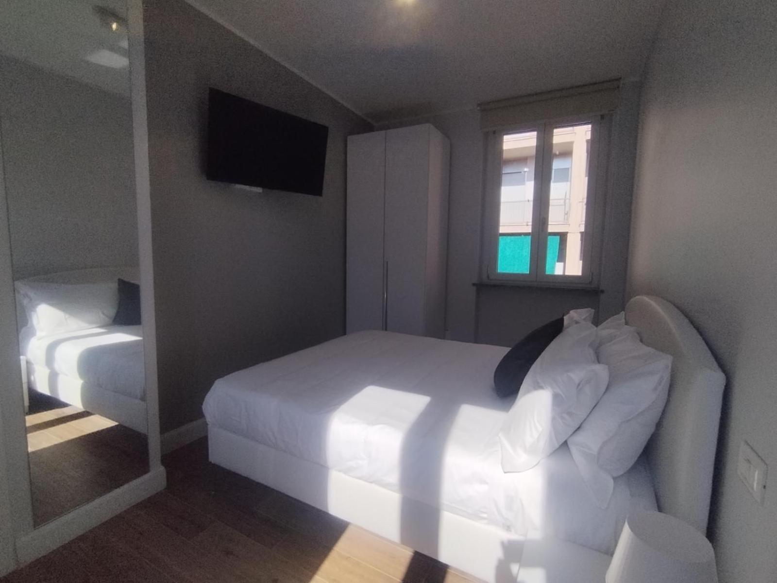 Hh Hermoso Housing Asti Exterior foto